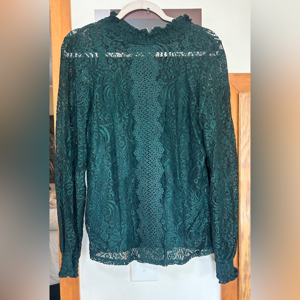 Women’s Lace blouse